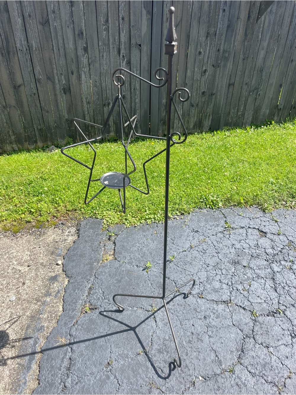 VINTAGE WROUGHT IRON FLOOR STAND w/ Hanging Candle Star Holder
